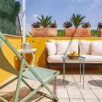 Ohliving Parasol Botanic Garden 1